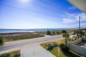 Beach/ocean view