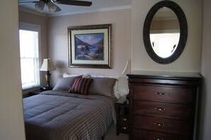 Bedroom 1 with High Quality Bedding and Linens.