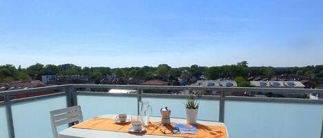 Mangiare sul balcone