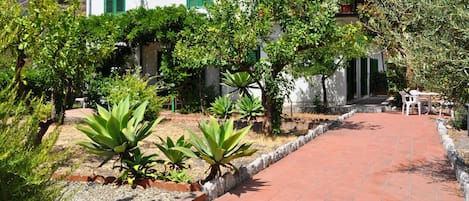 Jardines del alojamiento