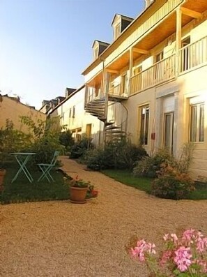 Here is our lovely big courtyard