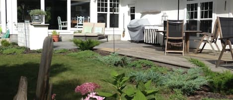 The Cottage with garden view.