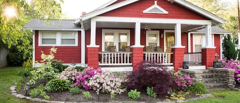 Welcome to The Red Cottage in Black Mountain, NC.