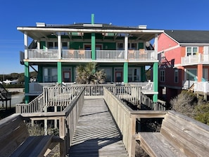 Easy access to Up On The Roof from the beach - Sun (right side) and Stars (left side)