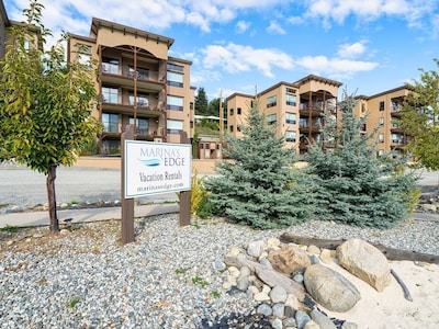 Luxury on Lake Chelan-Pool, Hot Tub, Incredible Views