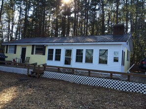 Front of cottage facing lake