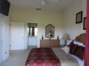 Master Bedroom w/ Master Bath, 46' flat screen TV, & Balcony