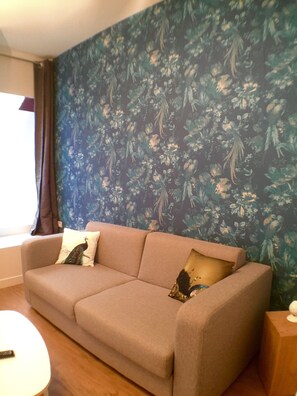 Living room with Sofa bed (double bed)