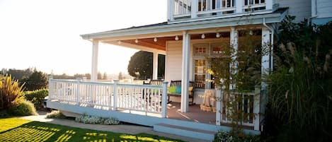 Guest Room Entrance
