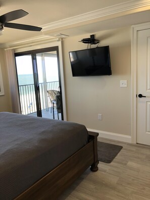 Master Bedroom 40" Articulating Cable TV Ocean Front