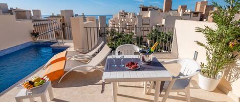 Private Roof Top Pool 