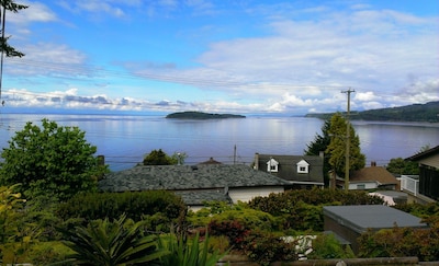 Blue Waters Cottage - the Cottage with the Million $ View!