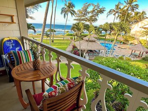 Sit back on the lanai and take it all in! Gorgeous ocean views.