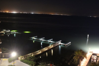 Its Got it All! Bayfront, Fishing, Views of Bay, Gulf , Island