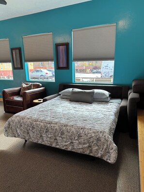 Super comfy queen size hide a bed.