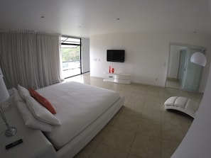 Master suite