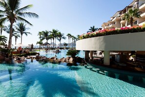 two swim up bars...on the 
sea of cortez 