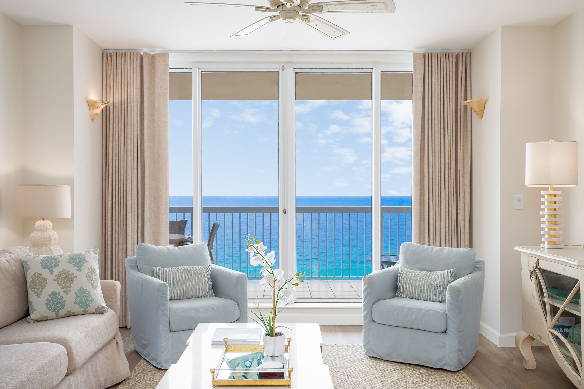 Beautiful condo on prime oceanfront property! Incredible Beautiful condo on prime oceanfront property! Incredible