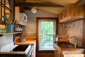 Main floor kitchen