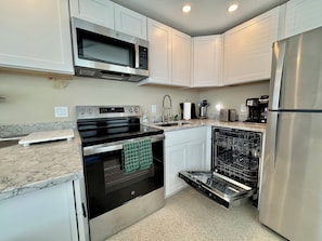 Kitchen including full size appliances, K-cup plus 12 cup coffee maker combo