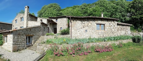 Extérieur