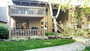 Back Deck for both Winter & Summer
