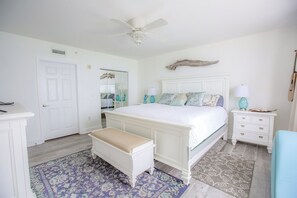 Permeated with a light beachy airy vibe. So soothing. 