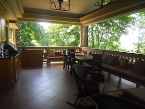 Beautiful shared deck overlooking Mt. St Helens, Willamette and Columbia rivers.