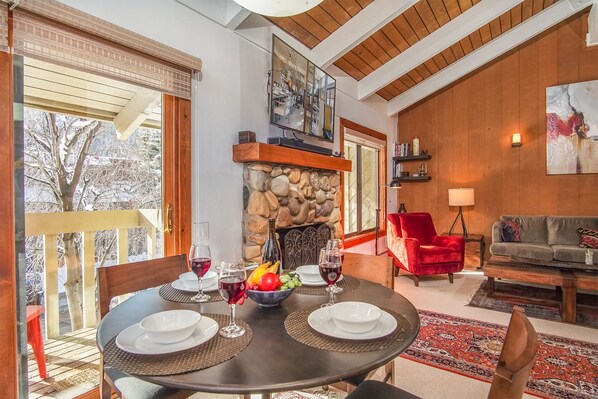 Dining Area, Gas Fireplace and Living Room