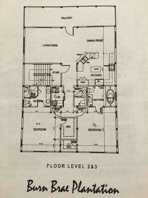 2nd floor rental w/ 2 bedrooms and 2.5 baths