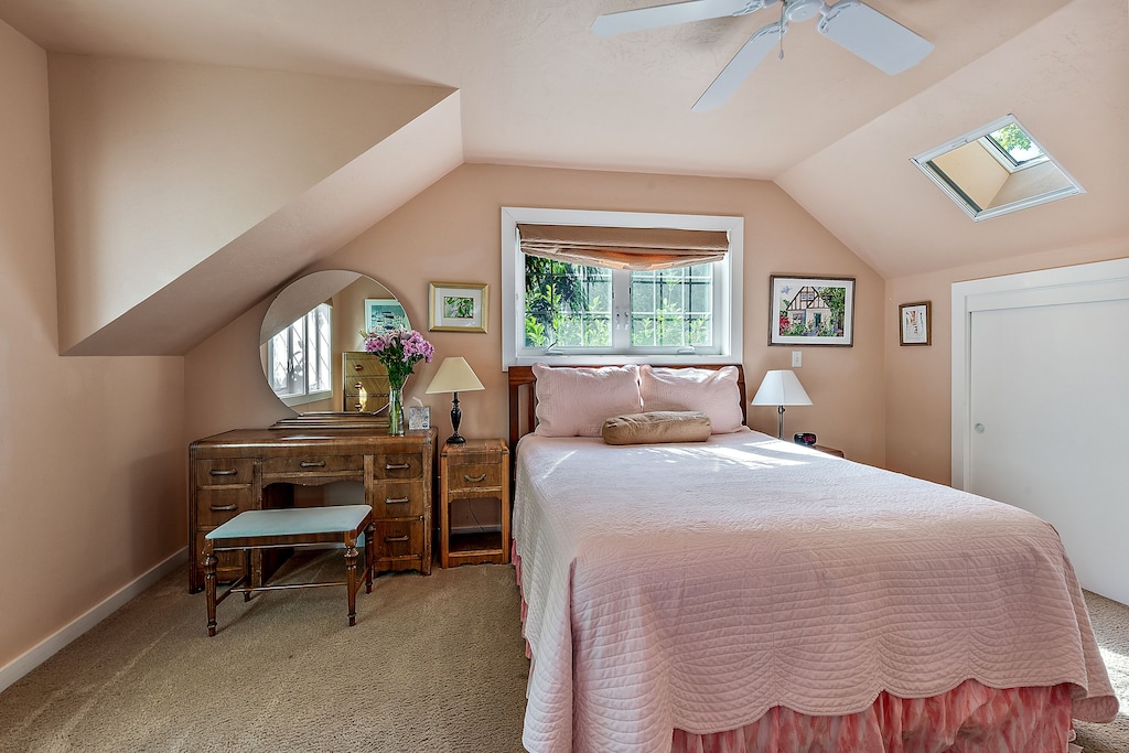 The Maple Apartment at Tudor House Vacation Rentals Siskiyou