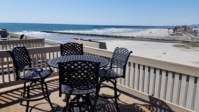 Breathtaking Ocean View Penthouse With Spacious Patio E 305 Townsite Breathtaking Ocean View Penthouse With Spacious Patio E 305 Townsite