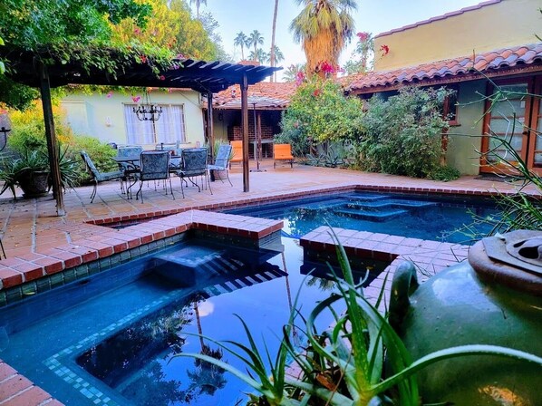 Courtyard Pool
