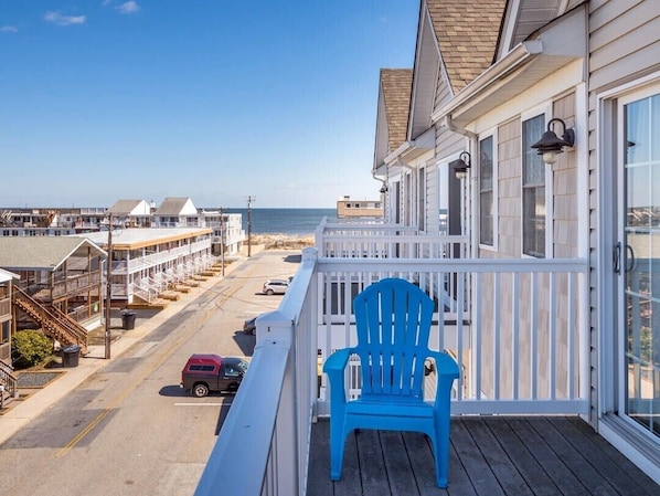 Ocean view from top floor Master Bedroom balcony