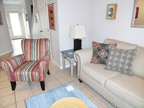 Open seating, dining and kitchen area