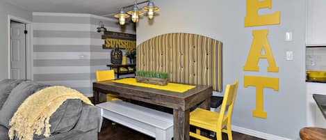 Dining Area with banquette