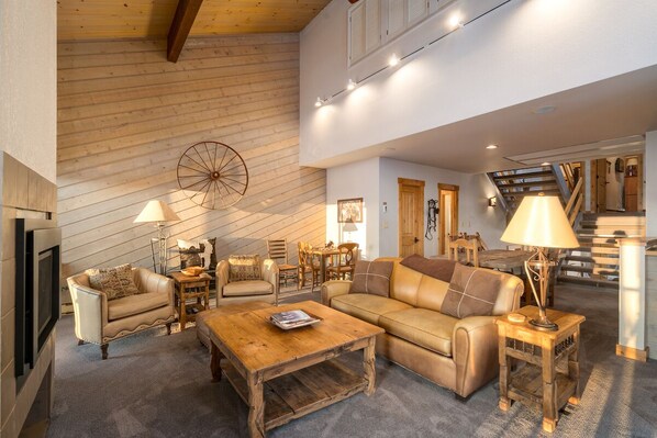 Living Room with Vaulted Ceilings