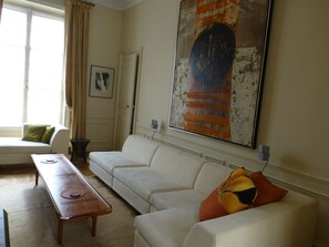 Bright & Spacious Living Room