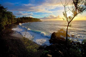 Amazing Sunrises at Kehena beach, just steps away!