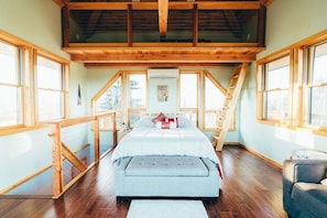 The bedroom has a high quality memory foam king mattress from Tuft and Needle.