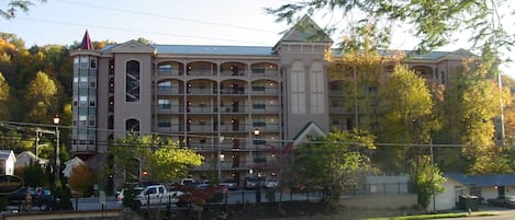 Gatehouse Condos with Hwy 321 running in front