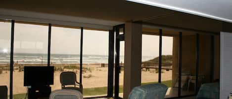 Beach View...Ground Floor Beachfront!!!