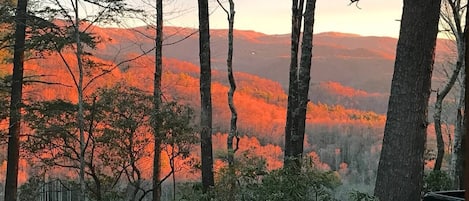 Amazing sunrise views over John River Gorge and Pisgah National Forest 