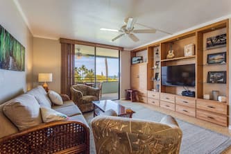Kona Condo at Magic Sands Beach-Ocean Views-Top Floor-Quiet
