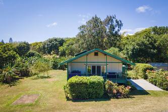 Family-Friendly Ocean View Cottage with Spa on 10 acre private estate