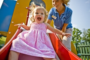 Children’s play area – outdoor
