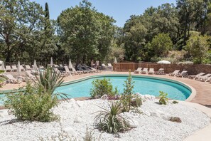 Utomhuspool