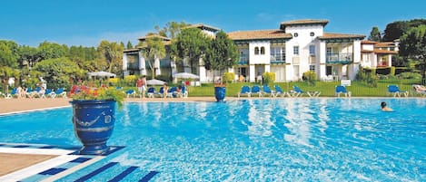 Alberca al aire libre