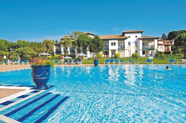 Piscina externa