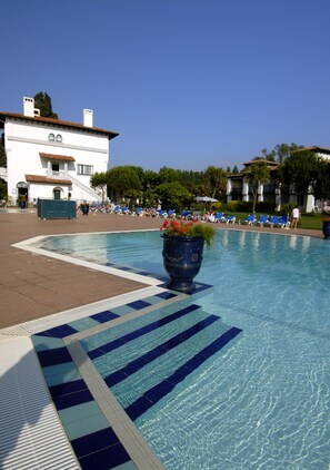 Piscina externa